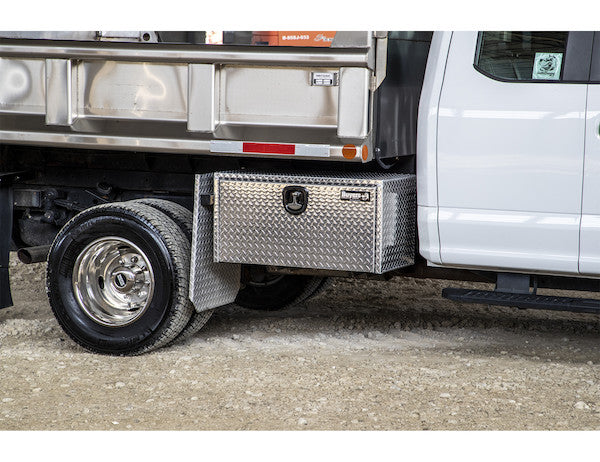 Buyers Products 36-in x 18-in x 18-in Diamond Tread Aluminum Underbody Truck Box with 3-Point Latch - 1735105