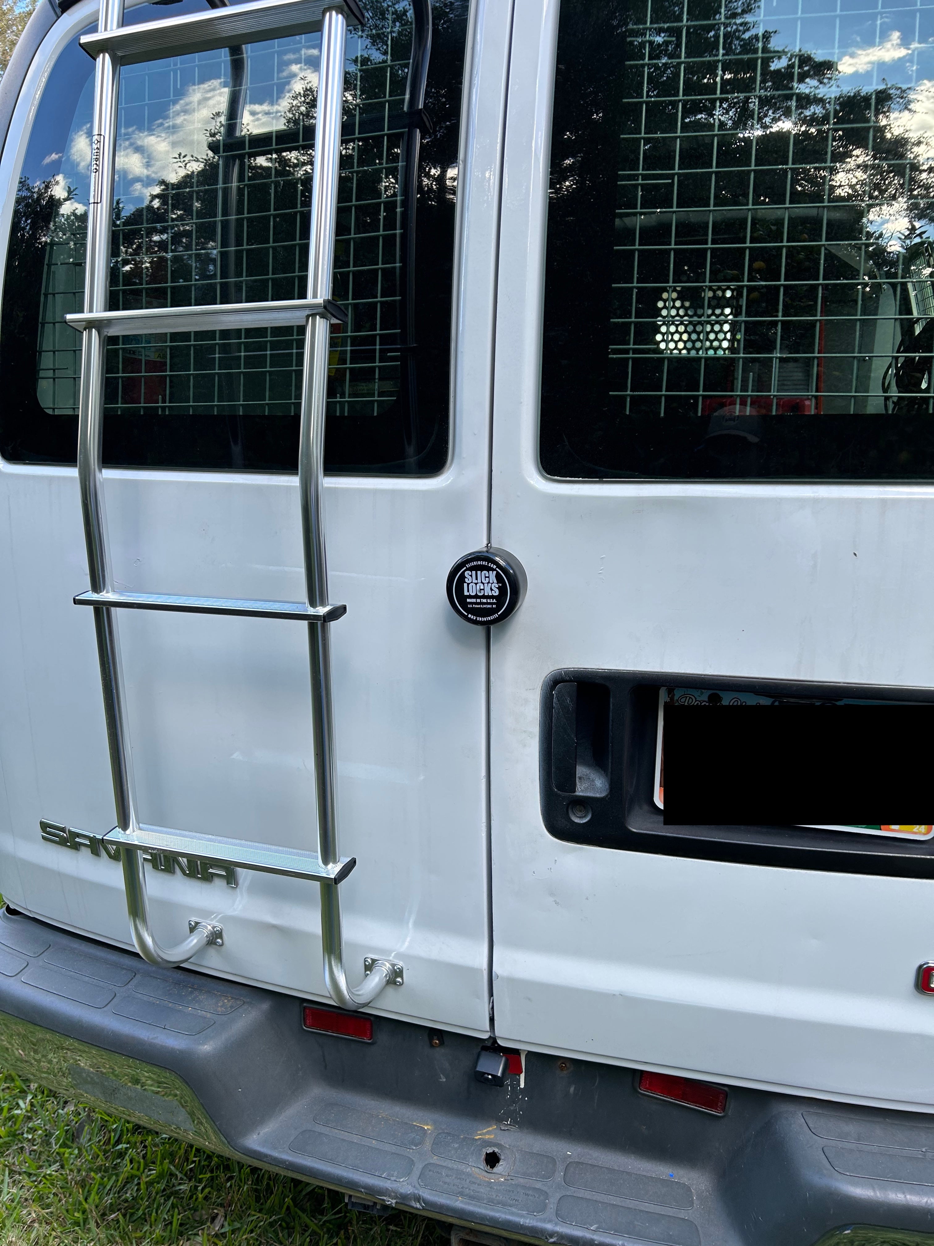 John D - GMC Savana John D - GMC Savana