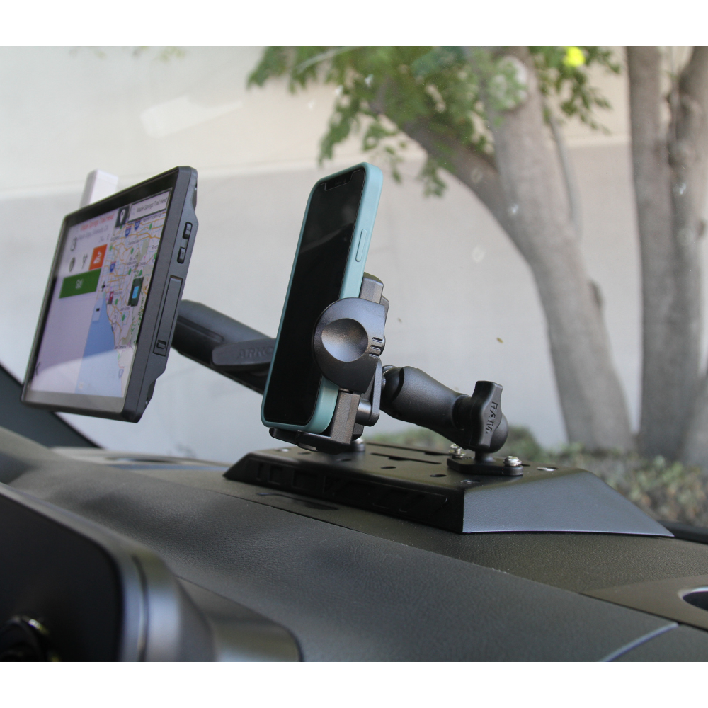 Vanspeed Dashboard Navigation Mount for Mercedes Sprinter 144/170 (2019+) - VNSPD-074