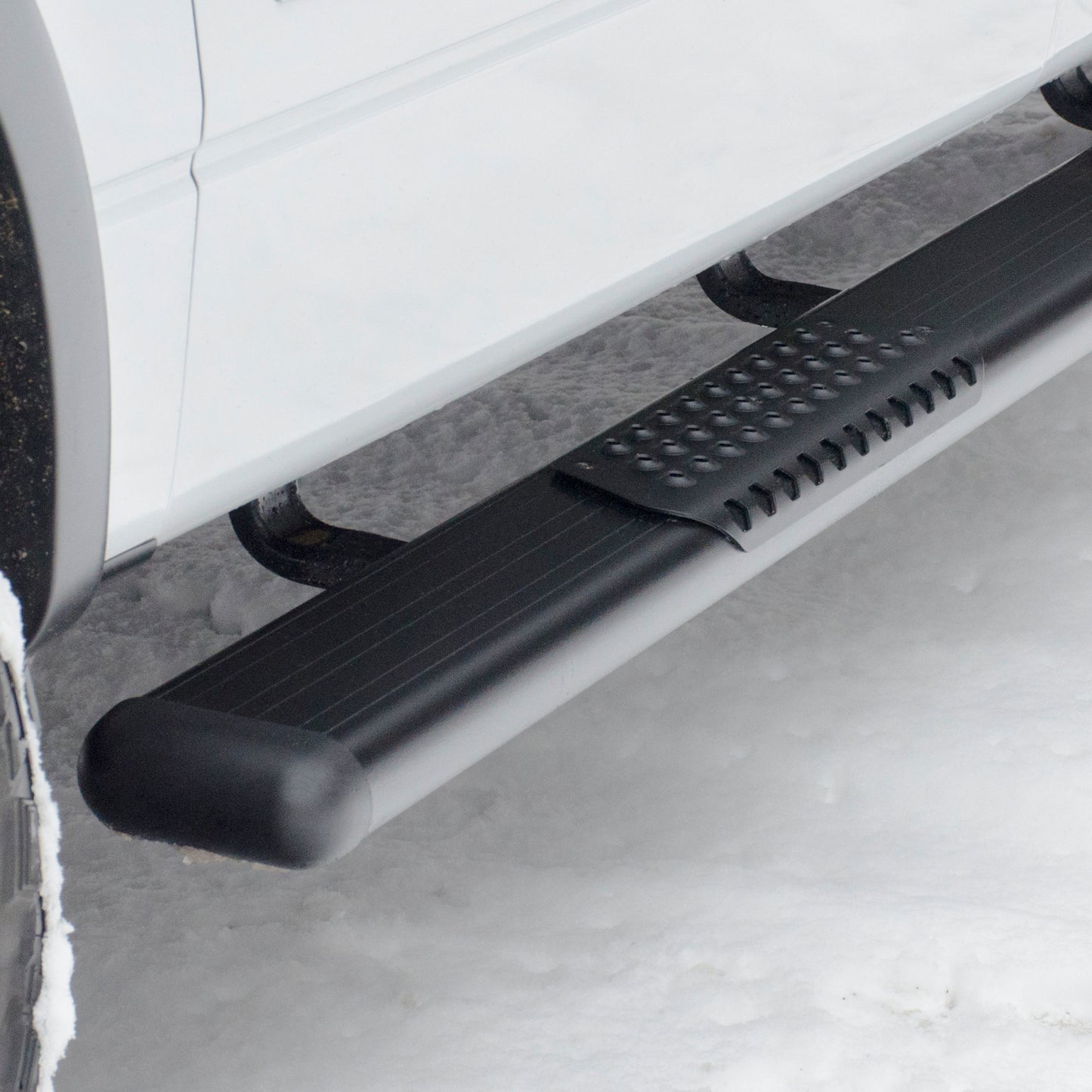 Luverne O-Mega II 6" x 36" & 100" Black Aluminum Side Steps for Mercedes Sprinter