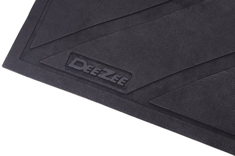 Dee Zee Heavyweight X-Pattern Bed Mat for Chevy/GMC Silverado/Sierra 1500 (2019-2026) - 5.5' Bed