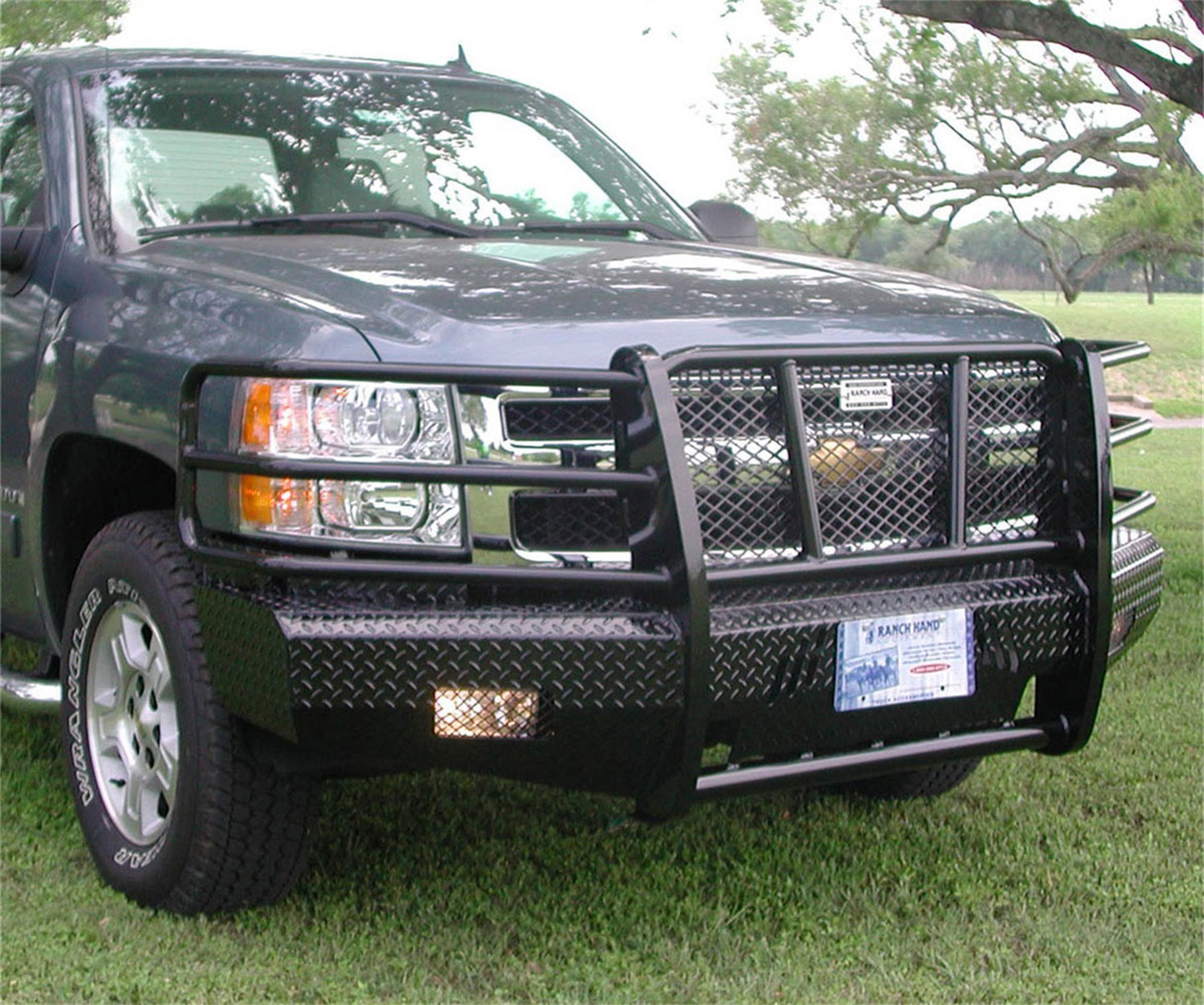 Ranch Hand Summit Series Front Bumper with Grille Guard for Chevrolet Silverado 1500 (2007-2013) - FSC08HBL1