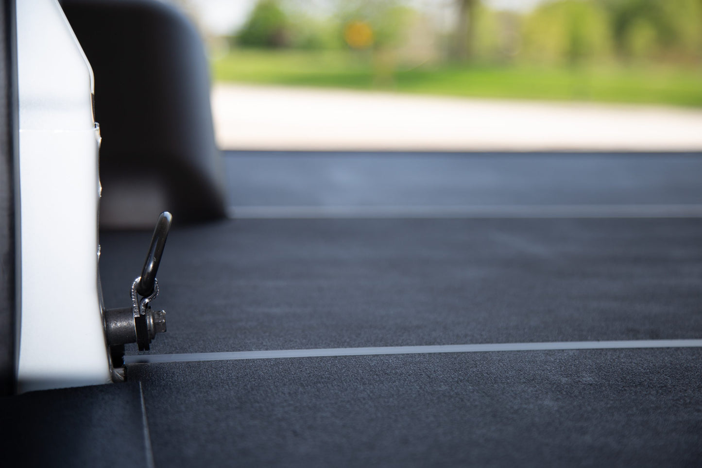 StabiliGrip Rigid Floor for Ford Econoline Vans