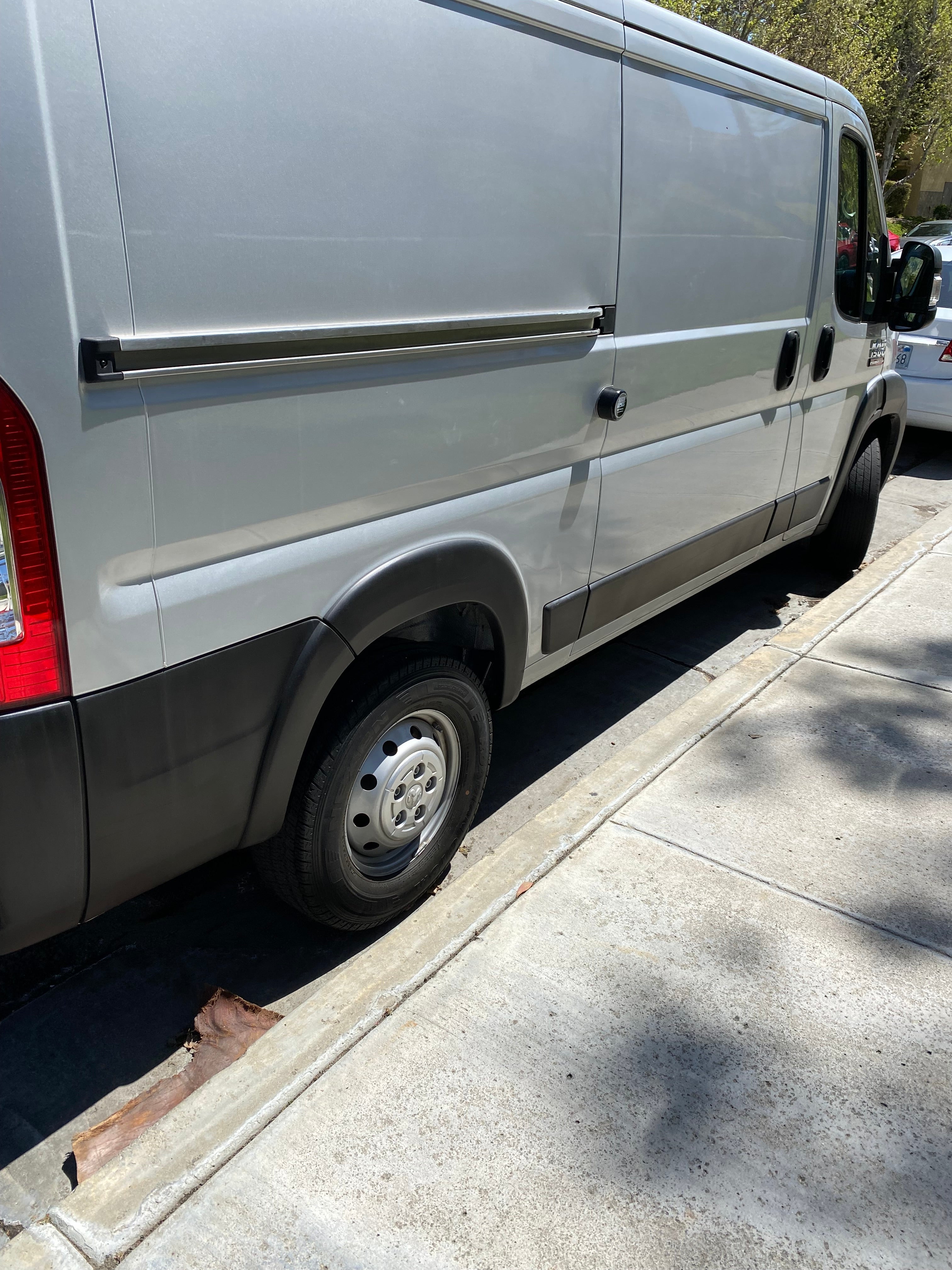 Juan F - RAM ProMaster 2500 Juan F - RAM ProMaster 2500