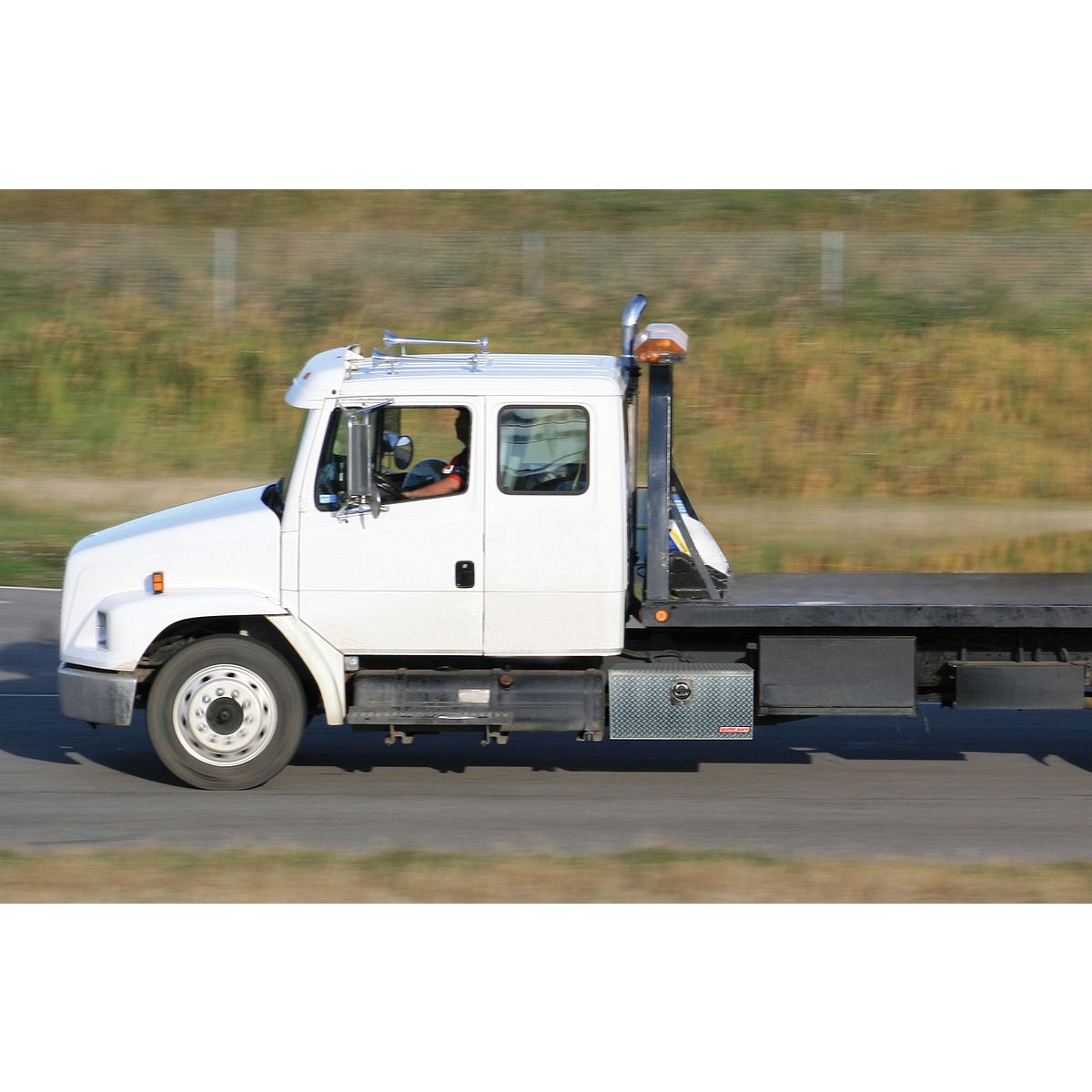 Weather Guard Aluminum Underbody Box - 36-in x 18-in x 18-in - Aluminum - 636-0-02