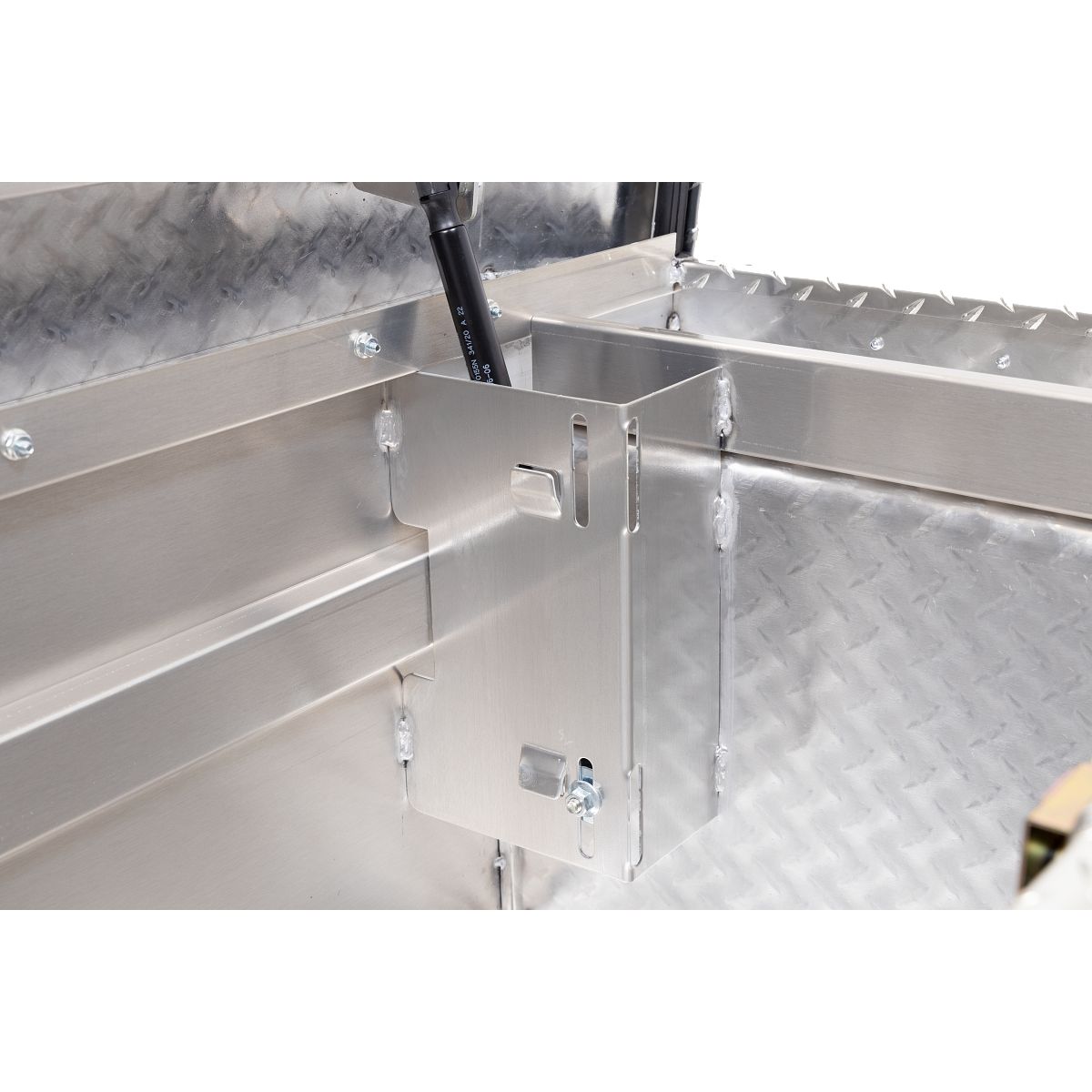 Weather Guard Crossover Tool Box - Full Size Trucks - Low Profile [4th Gen]