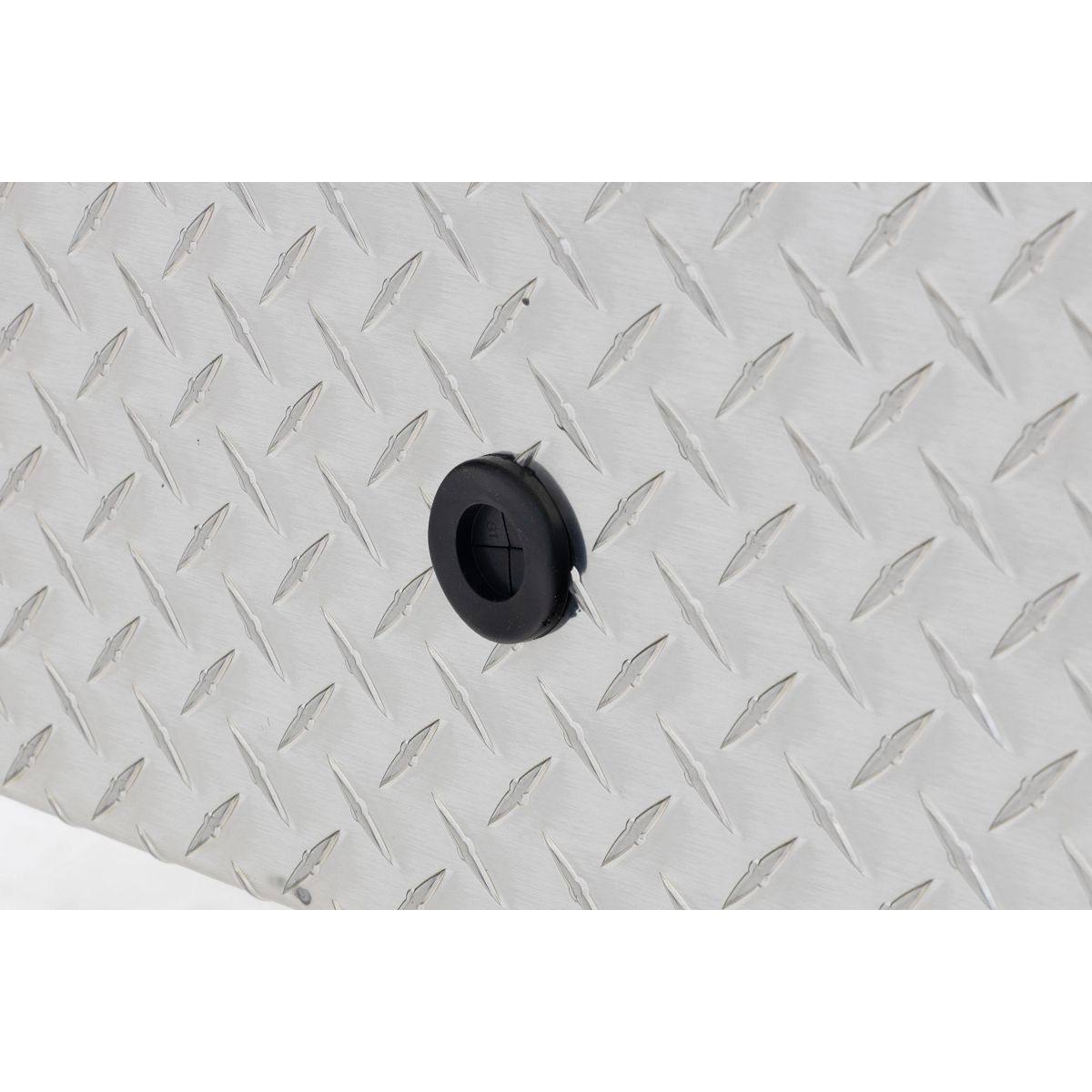Weather Guard Gull Wing Crossover Tool Box Aluminum Standard Model 124-0-04