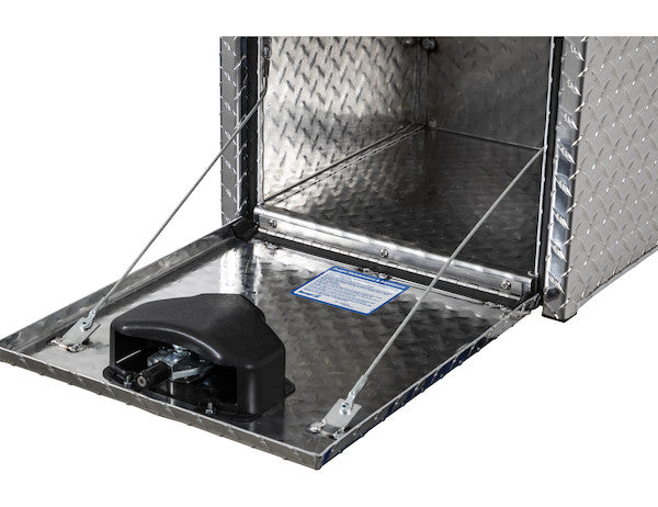 Buyers Products 18-in x 18-in x 18-in Diamond Tread Aluminum Underbody Truck Box - 1705101