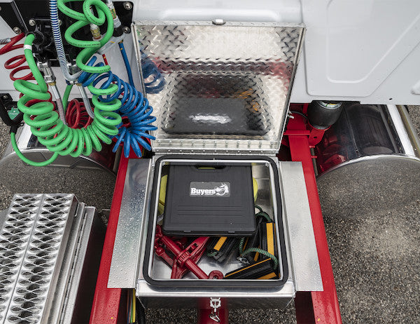 Buyers Products 9x24x22-in Diamond Tread Aluminum In-Frame Truck Tool Box - 1705384