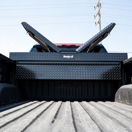 Buyers Products 71-in x 18-in x 20-in Gloss Black Diamond Tread Aluminum Gull Wing Truck Box - 1720410