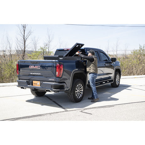 Buyers Products 71-in x 23-in x 20-in Gloss Black Diamond Tread Aluminum Gull Wing Truck Box - 1720413