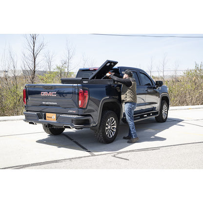 Buyers Products 71-in x 23-in x 20-in Gloss Black Diamond Tread Aluminum Gull Wing Truck Box - 1720413