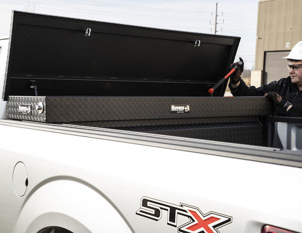 Buyers Products 71-in x 18-in x 20-in Gloss Black Diamond Tread Aluminum Crossover Truck Tool Box - 1729410
