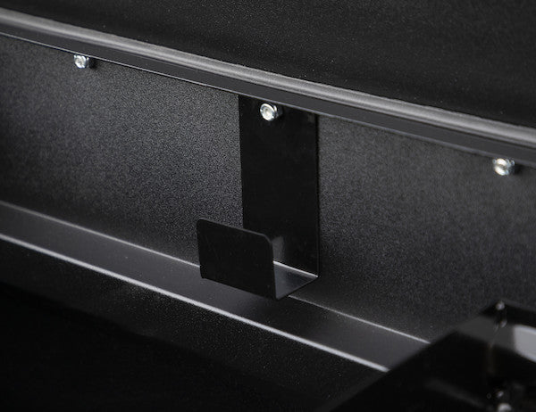 Buyers Products 71-in x 18-in x 27-in Textured Matte Black Black Diamond Tread Aluminum Crossover Truck Tool Box - 1739420