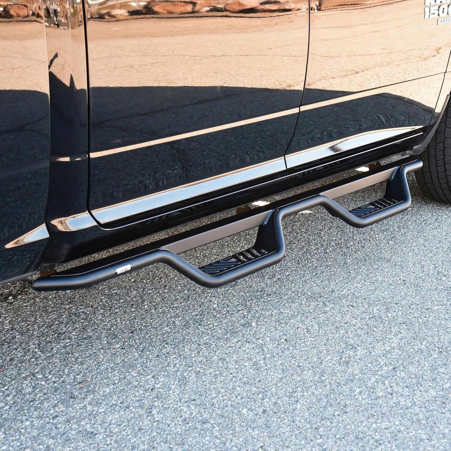 Westin Outlaw Drop Nerf Step Bars - 20-13565