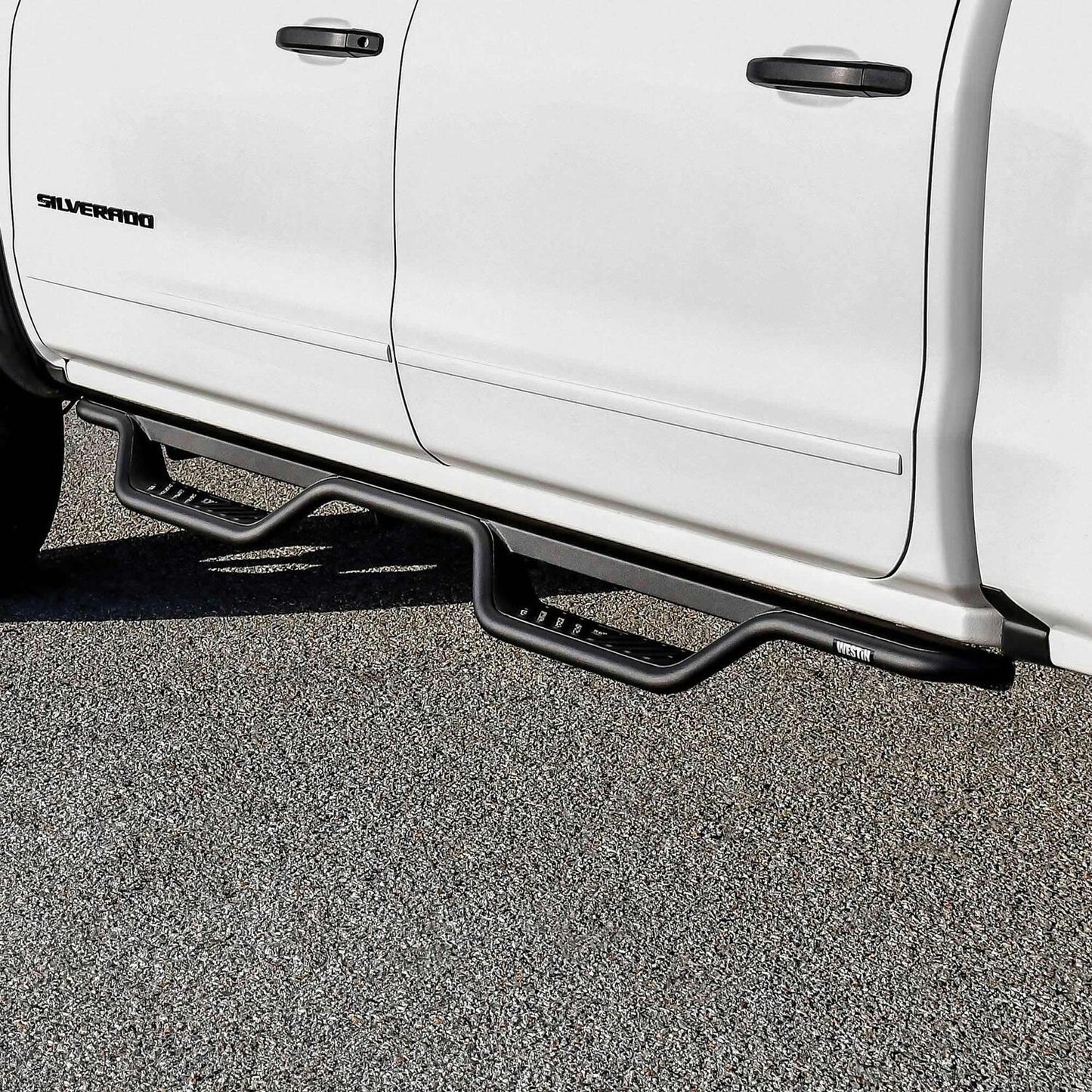 Westin Outlaw Drop Nerf Step Bars for Chevrolet Silverado / GMC Sierra trucks (2014-2019) - 20-13725