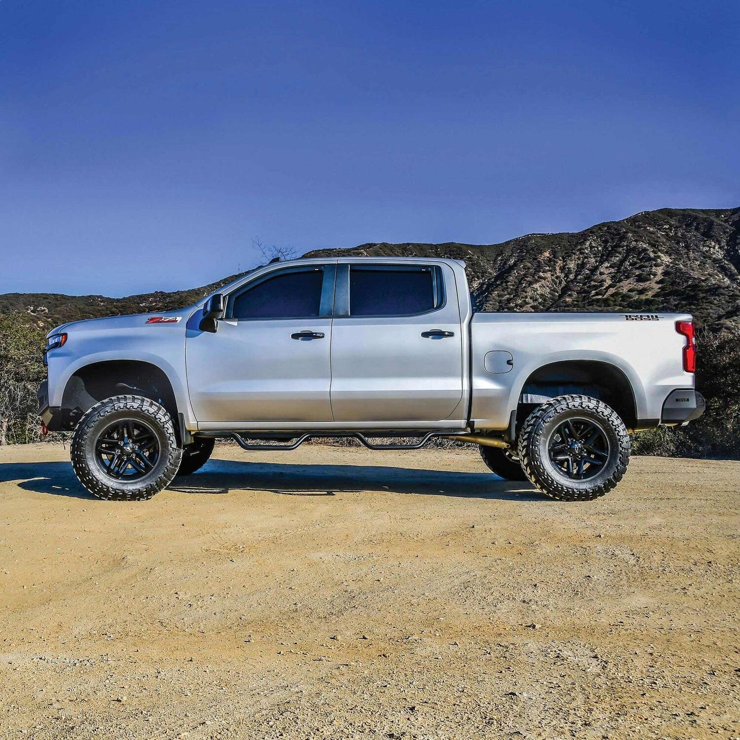 Westin Outlaw Drop Nerf Step Bars for Chevrolet Silverado / GMC Sierra trucks (2019-2026) - 20-14135