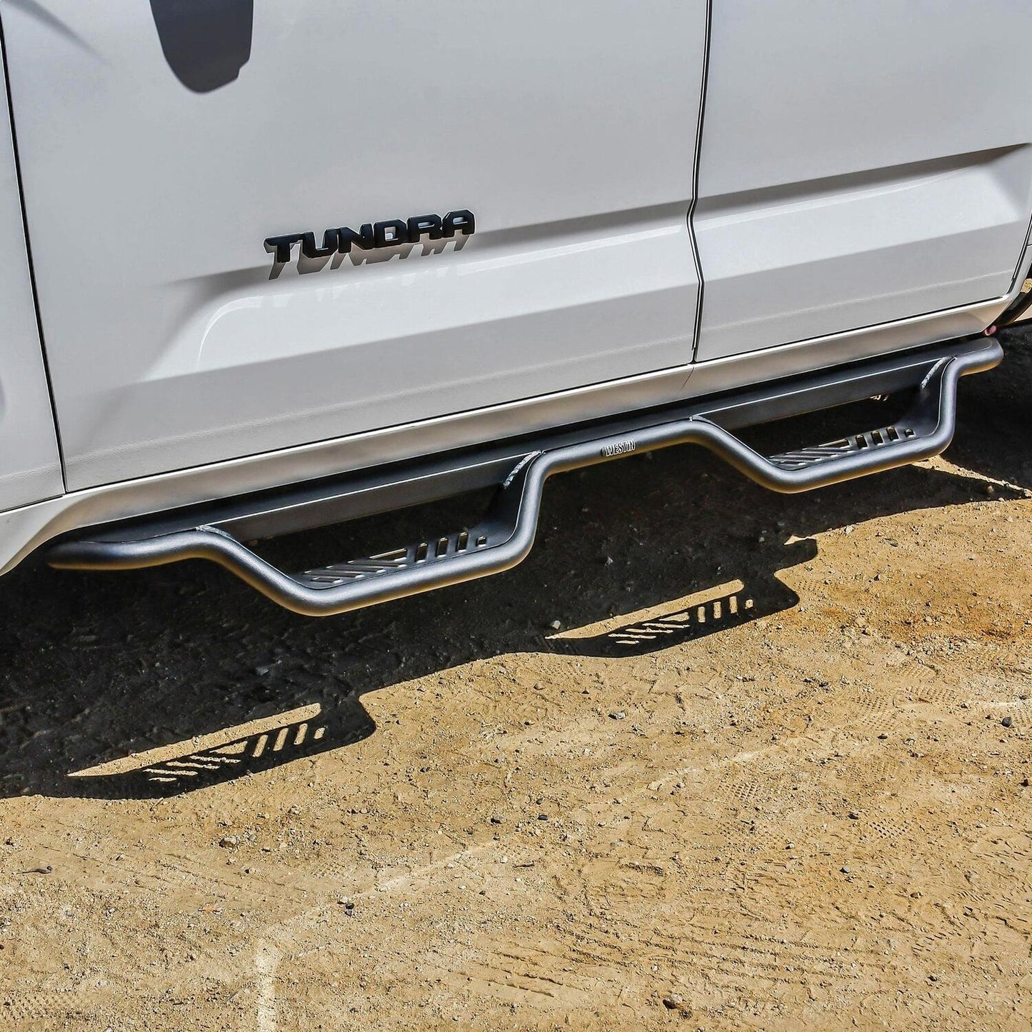 Westin Outlaw Drop Nerf Step Bars for Toyota Tundra (2022-2026) - 20-14225