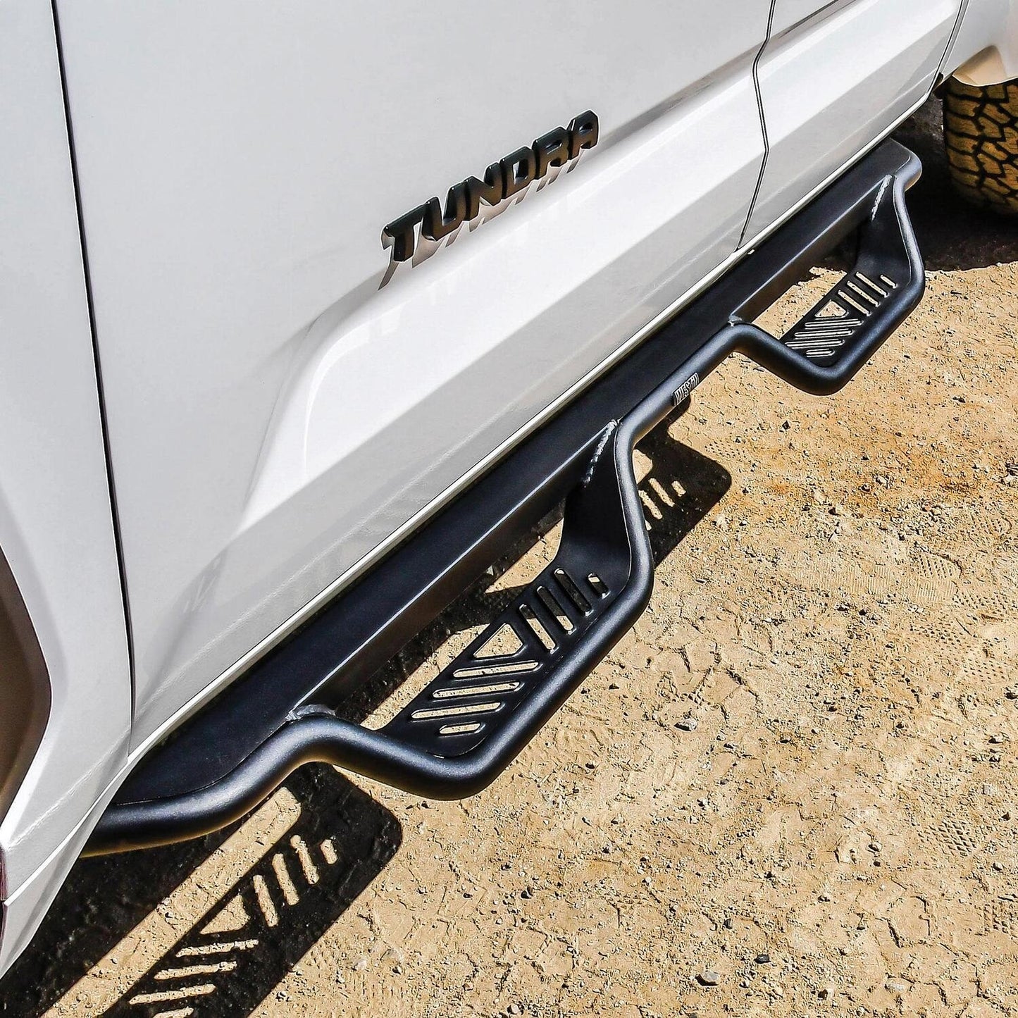 Westin Outlaw Drop Nerf Step Bars for Toyota Tundra (2022-2026) - 20-14225