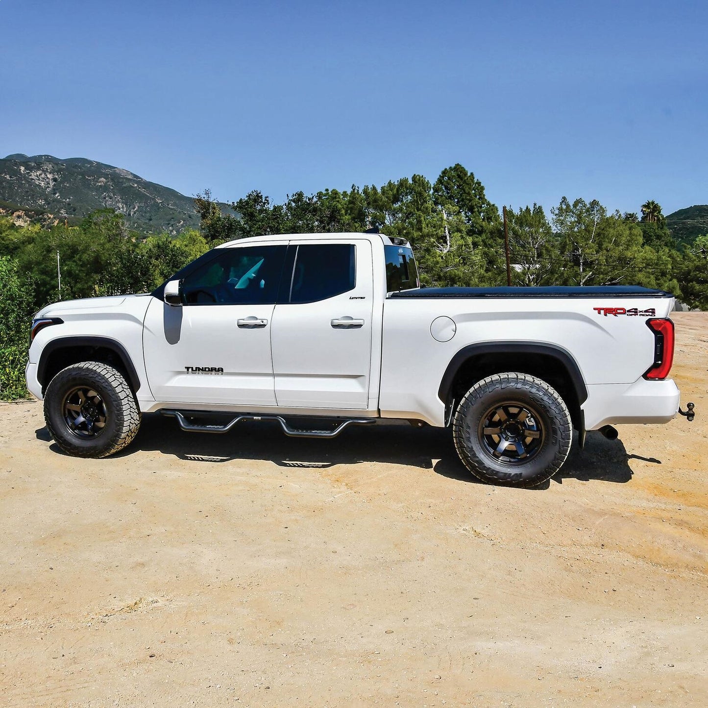 Westin Outlaw Drop Nerf Step Bars for Toyota Tundra (2022-2026) - 20-14225
