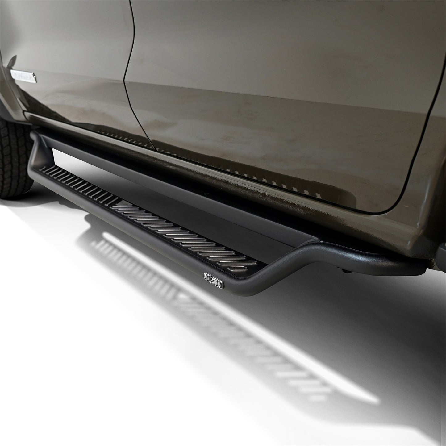 Westin Outlaw Drop Running Boards for Chevrolet/GMC Colorado/Canyon (2015-2026) - 20-44015