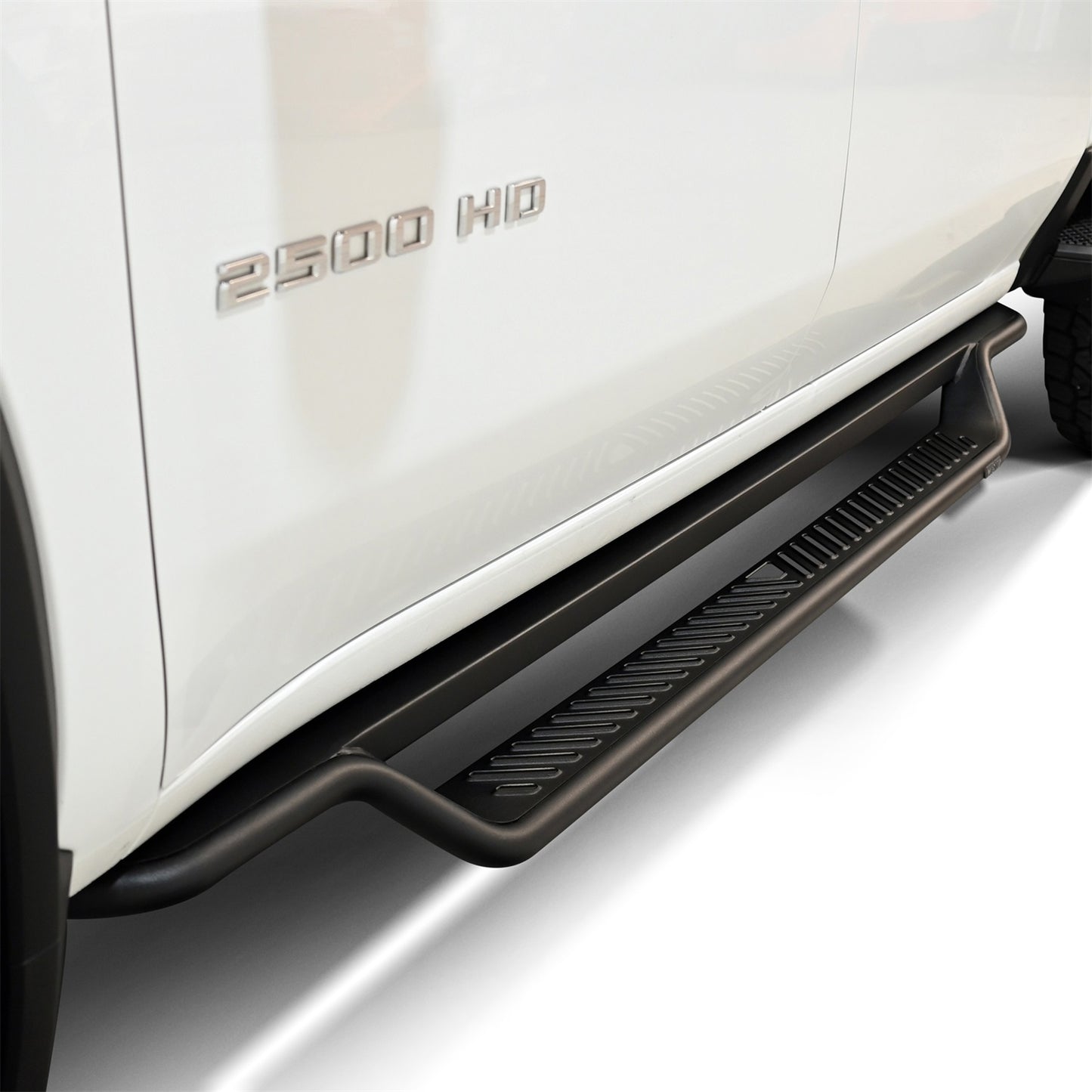 Westin Outlaw Drop Running Boards for Chevrolet Silverado / GMC Sierra trucks (2019-2026) - 20-44135