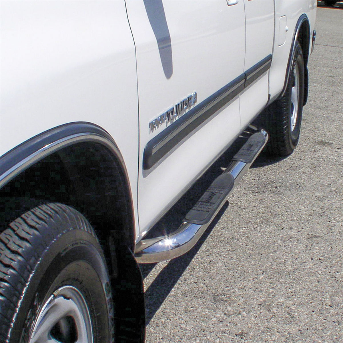ARIES 3-in Round Polished Stainless Steel Nerf Bars for Toyota Tundra Access Cab (2000-2006) - 202003-2