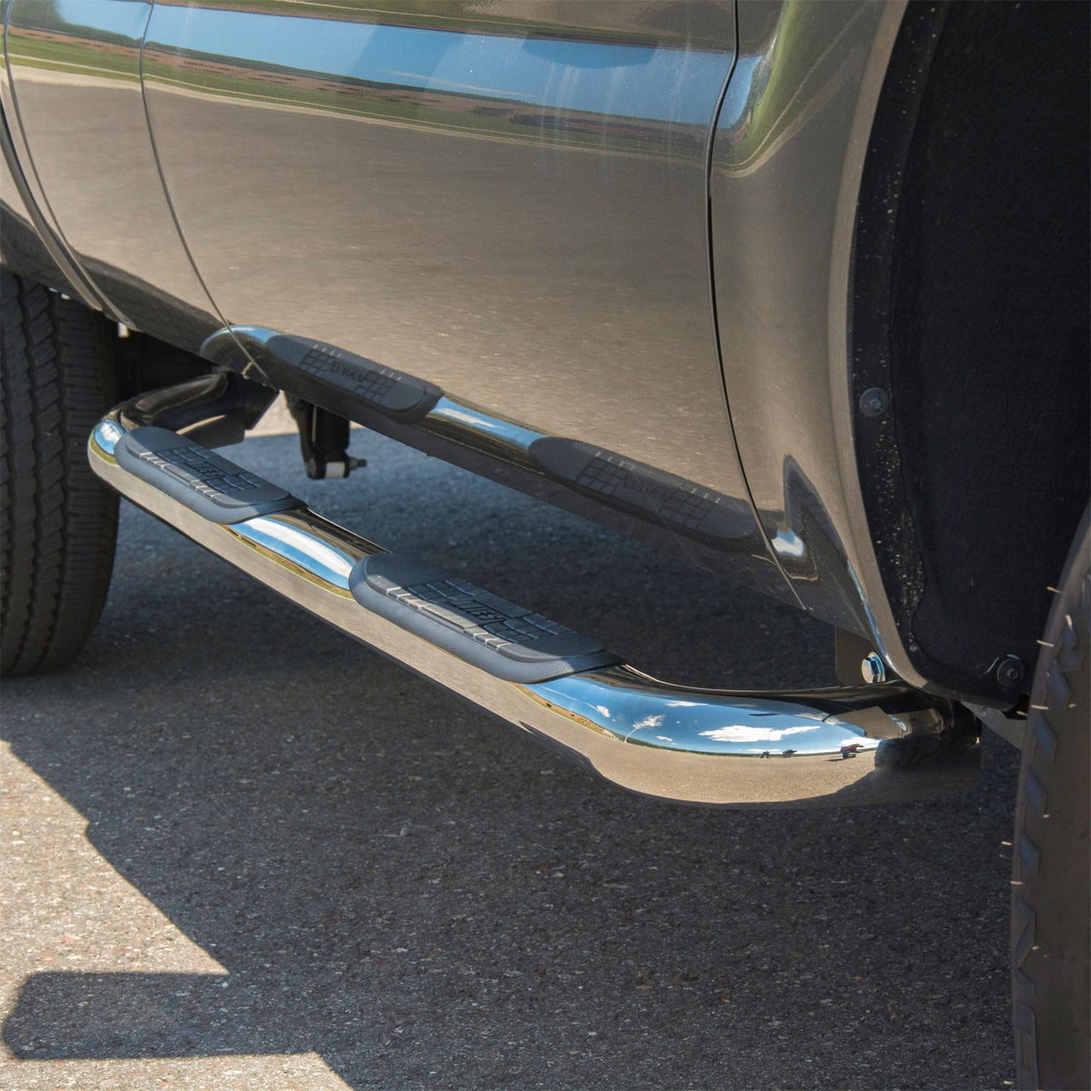 ARIES 3-in Round Polished Stainless Steel Nerf Bars for Ford F-250/F-350 Super Duty SuperCab (1999-2016) - 203025-2