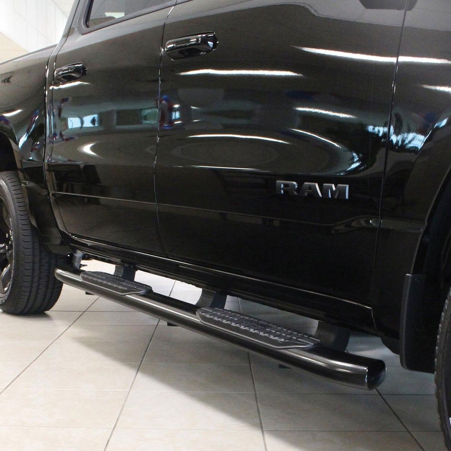 Westin PRO TRAXX 5 Oval Nerf Step Bars for Dodge/Ram 1500 (2019-2026) - 21-54085
