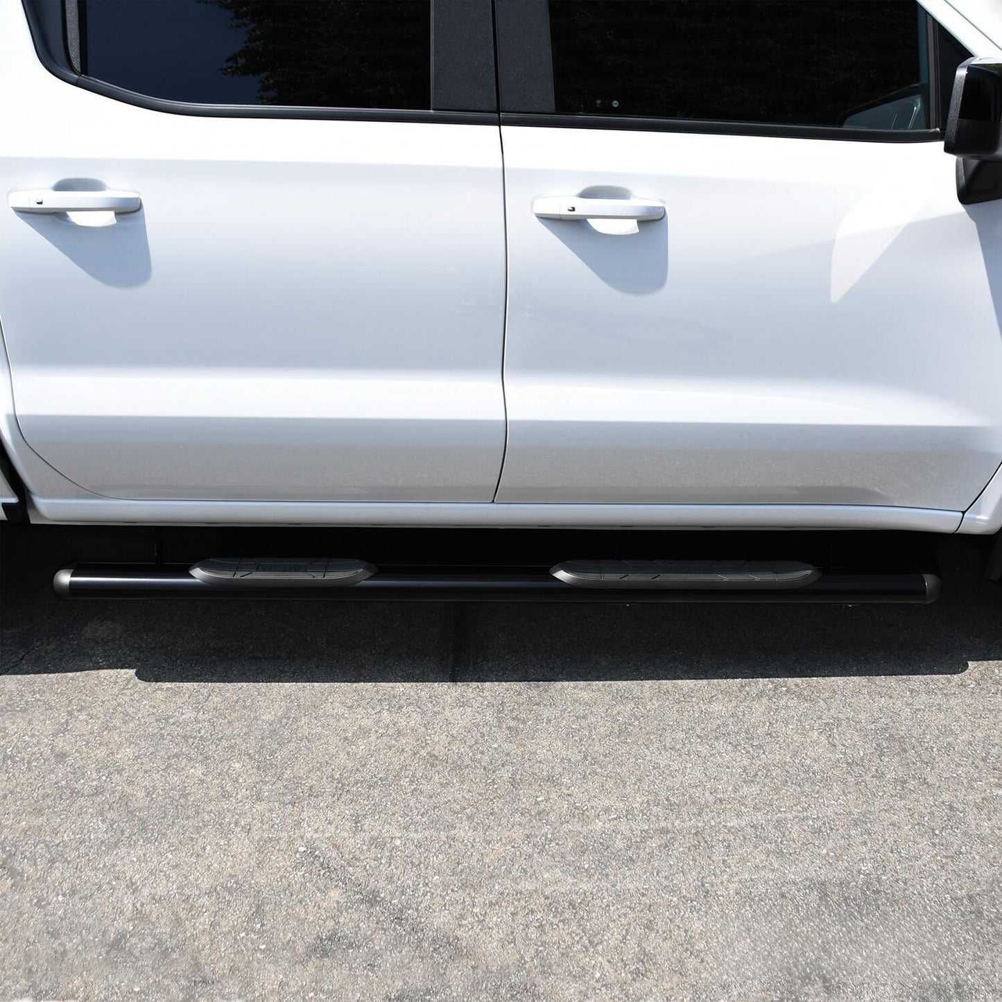 Westin Premier Oval Nerf Step Bar Mount Kit for Chevrolet Silverado / GMC Sierra trucks (2019-2026) - 22-2255