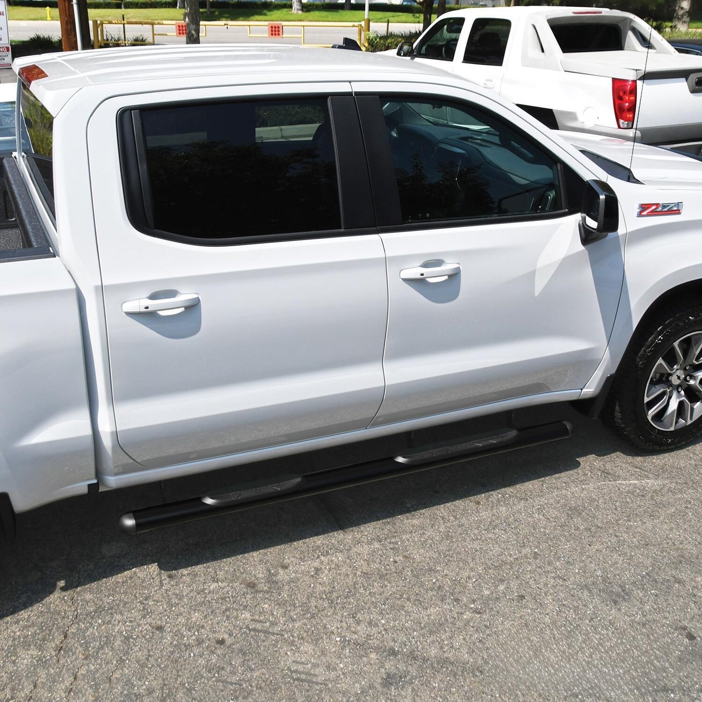 Westin Premier Oval Nerf Step Bar Mount Kit for Chevrolet Silverado / GMC Sierra trucks (2019-2026) - 22-2255