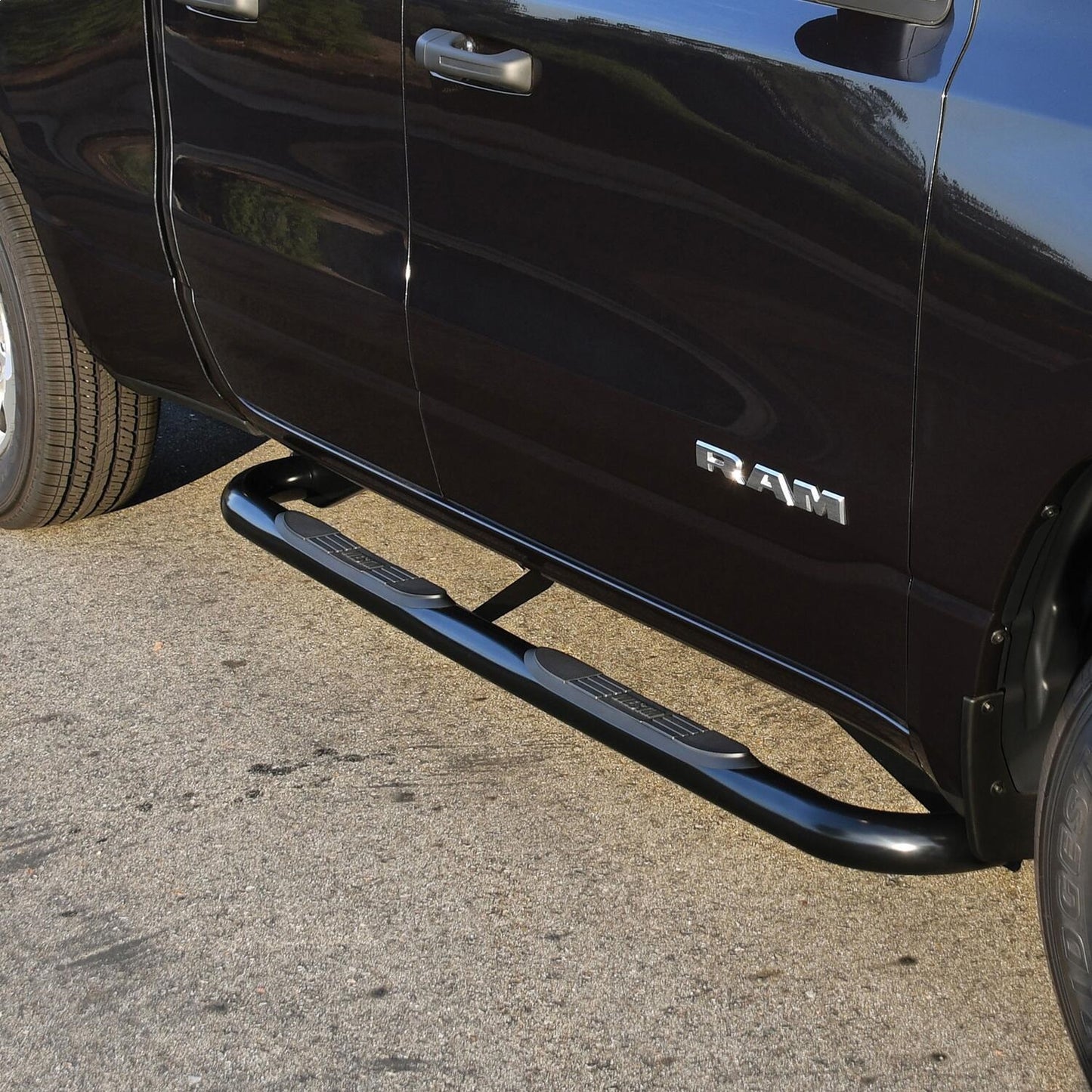 Westin E-Series 3 Nerf Step Bars for Dodge/Ram 1500 (2019-2026) - 23-4085