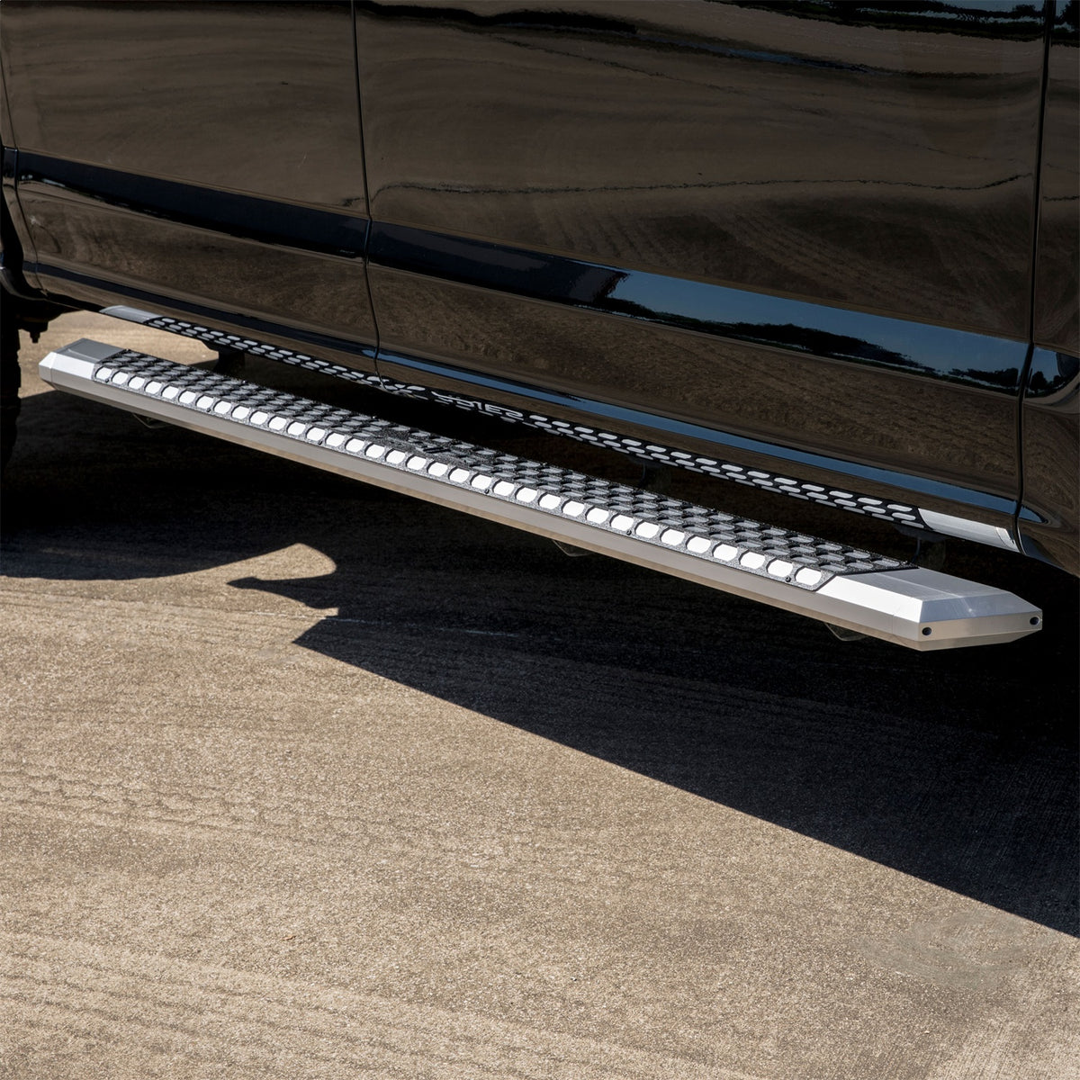 ARIES AdvantEDGE Chrome Aluminum 91-in Truck Running Boards for Ford F-150, F-150 Lightning, F-250/F-350/F-450/F-550 Super Duty (2015-2026) - 2555048