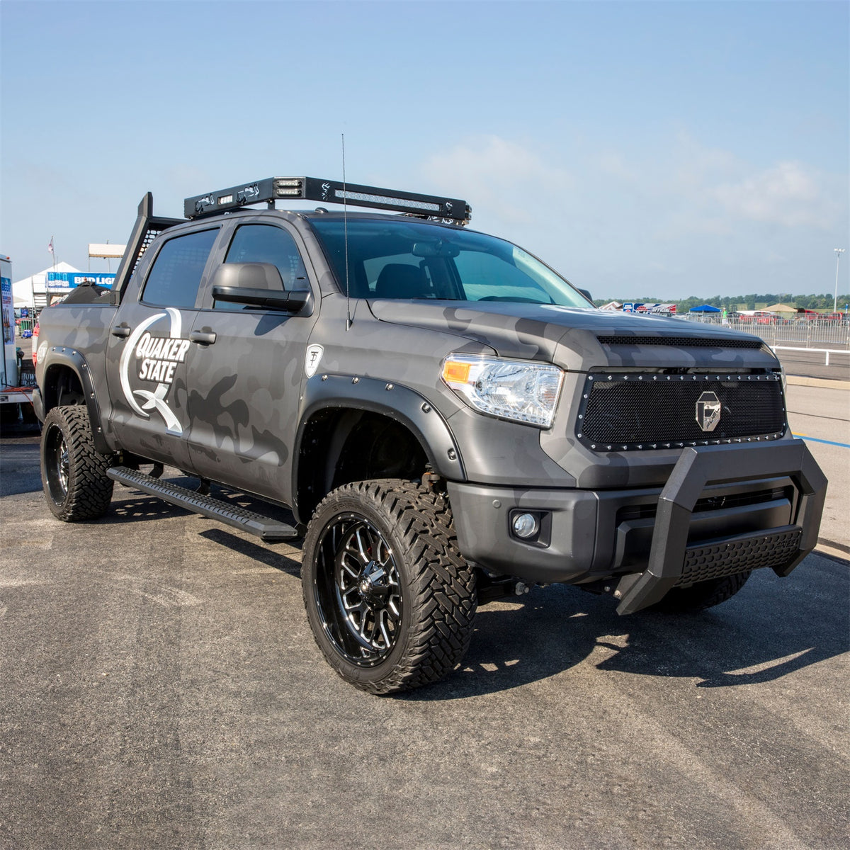 ARIES AdvantEDGE Black Aluminum 85-in Truck Running Boards for Toyota Tundra Access Cab/CrewMax Cab (2007-2021) - 2556019