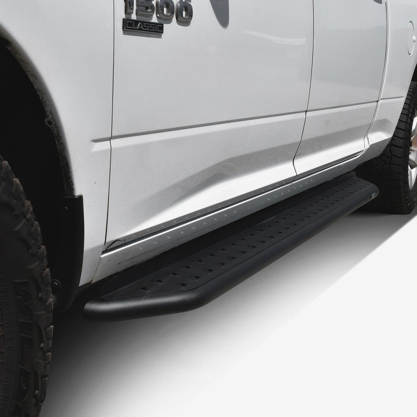 Westin Outlaw Running Boards for Dodge/Ram 1500 (2019-2026) - 28-34085