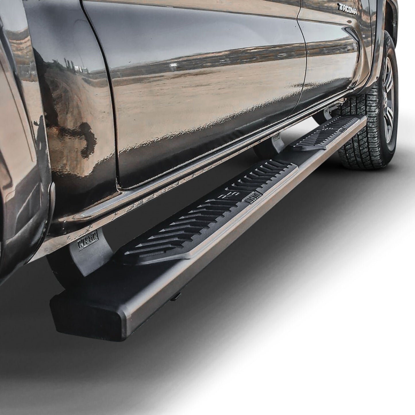 Westin R5 Nerf Step Bars for Toyota Tacoma (2005-2023) - 28-51135
