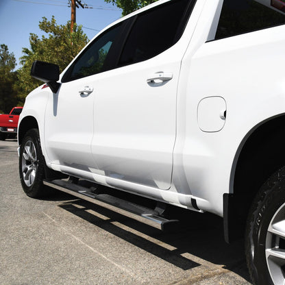 Westin R5 Nerf Step Bars for Chevrolet Silverado / GMC Sierra trucks (2019-2026) - 28-51270