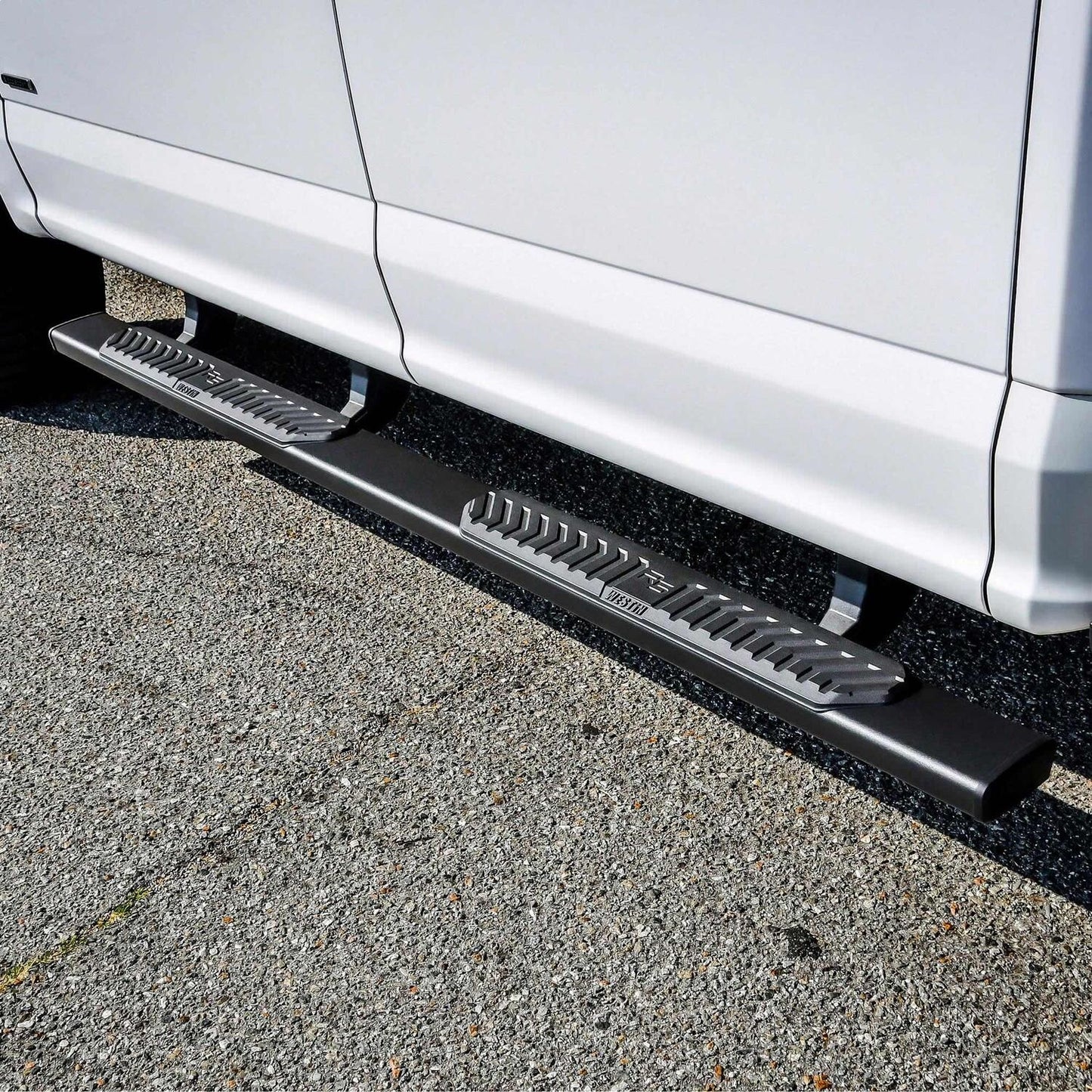 Westin R5 XD Nerf Step Bars - 28-521095