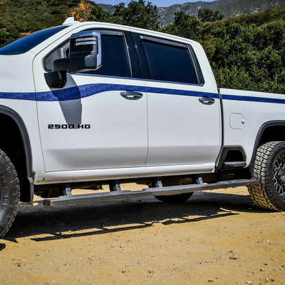 Westin R5 M-Series XD Wheel to Wheel Nerf Step Bars for Chevrolet Silverado / GMC Sierra trucks (2020-2026) - 28-5234765