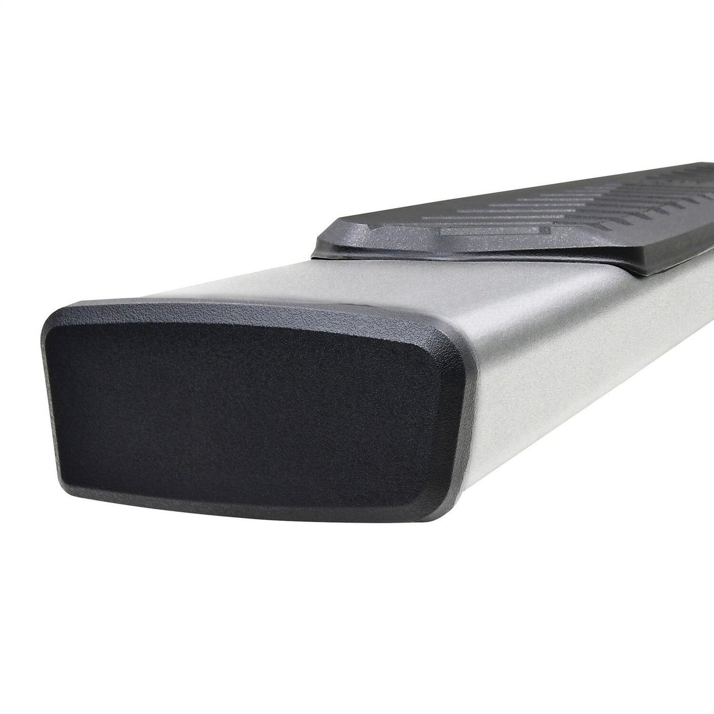 Westin R5 M-Series XD Wheel to Wheel Nerf Step Bars for Chevrolet Silverado / GMC Sierra trucks (2020-2026) - 28-5234770