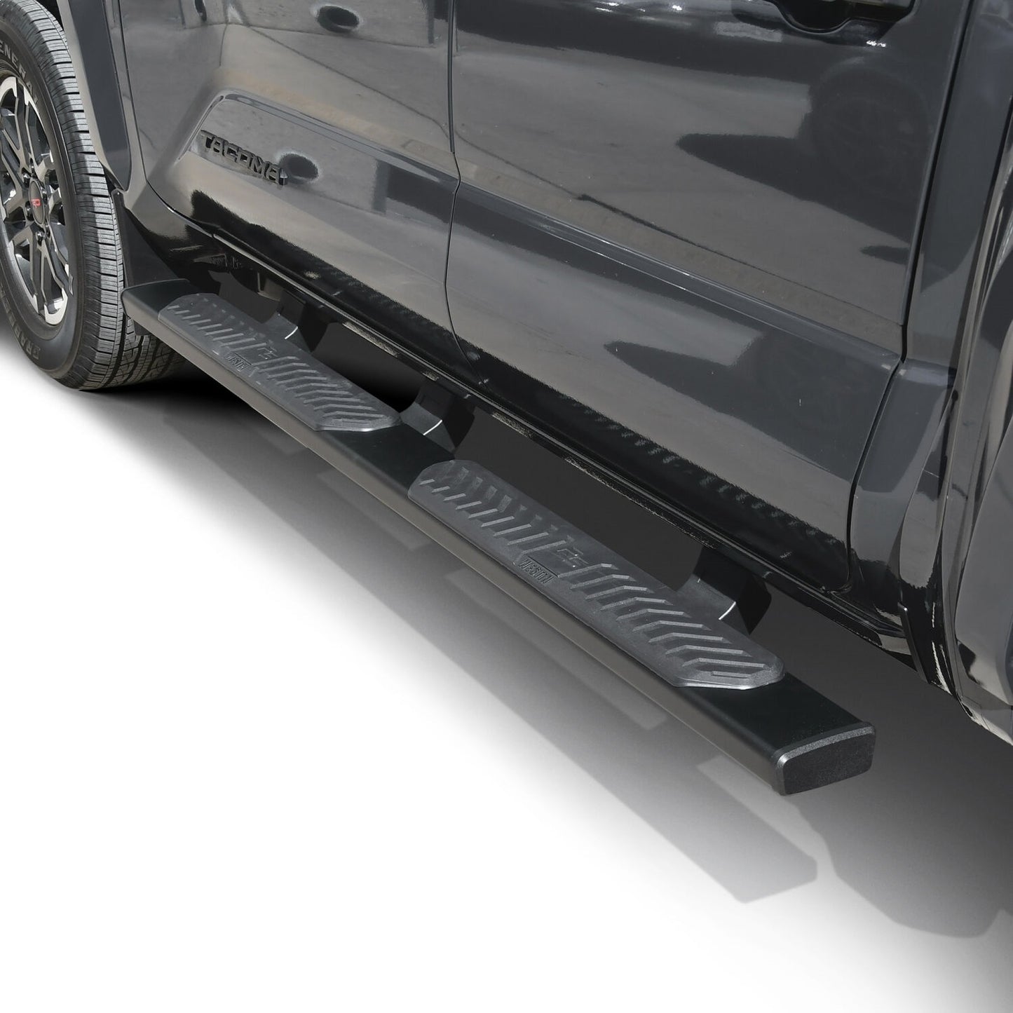 Westin R5 Nerf Step Bars for Toyota Tacoma (2024-2026) - 28-52785