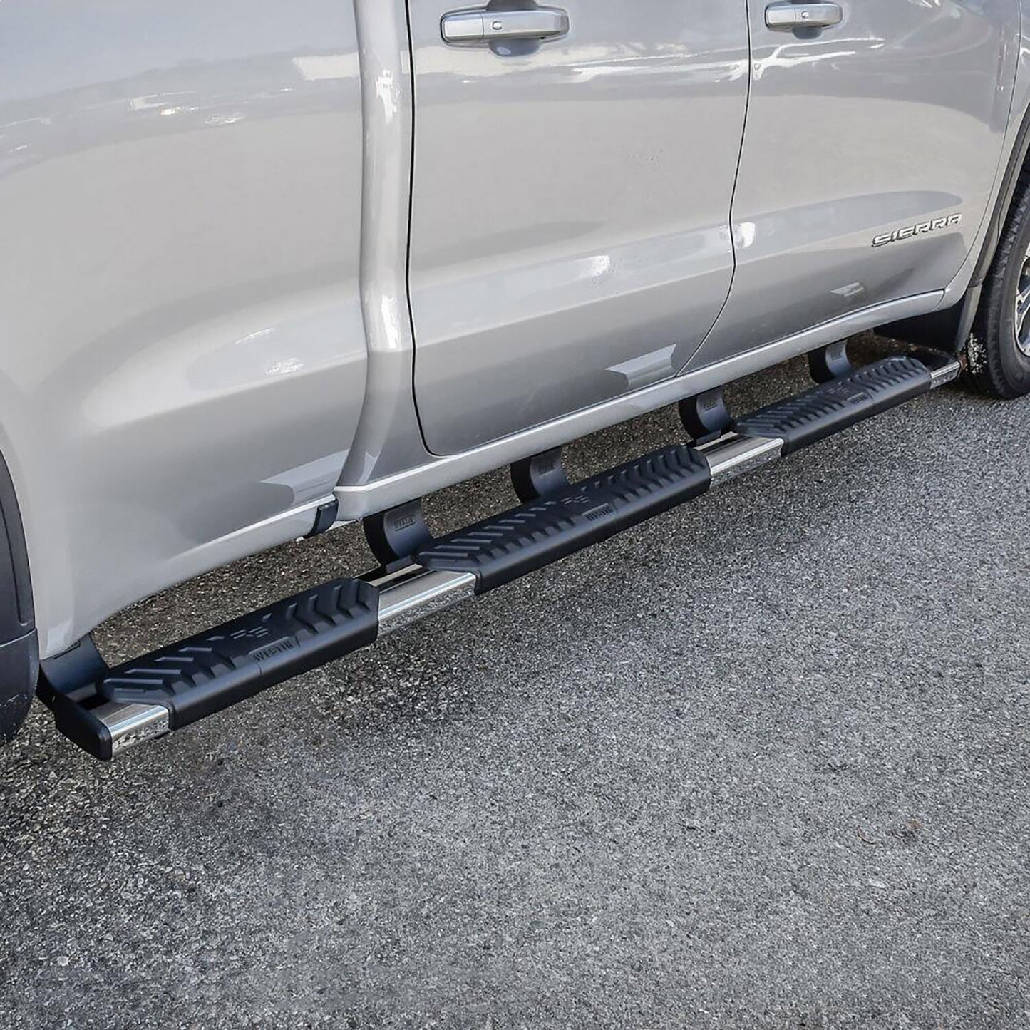 Westin R5 M-Series Wheel-to-Wheel Nerf Step Bars for Chevrolet/GMC Silverado/Sierra 1500 (2019-2026) - 28-534680