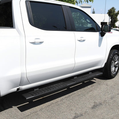 Westin R7 Nerf Step Bars for Chevrolet Silverado / GMC Sierra trucks (2019-2026) - 28-71275