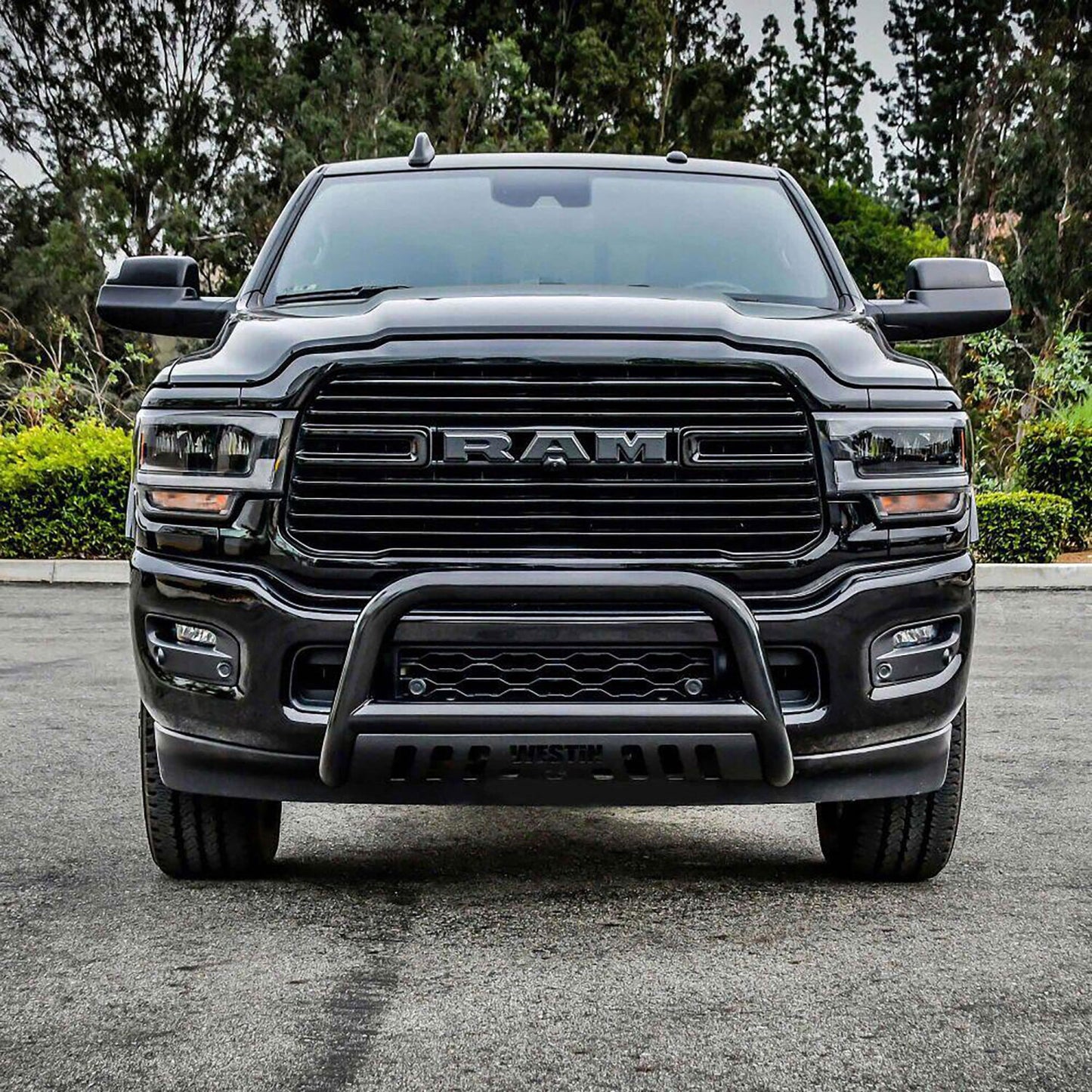 Westin E-Series Bull Bar for Dodge/Ram 2500/3500 (2019-2024) - 31-4025