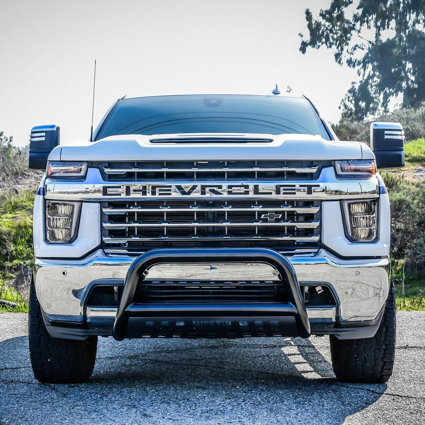 Westin E-Series Bull Bar for Chevrolet Silverado HD (2020-2026) - 31-6025