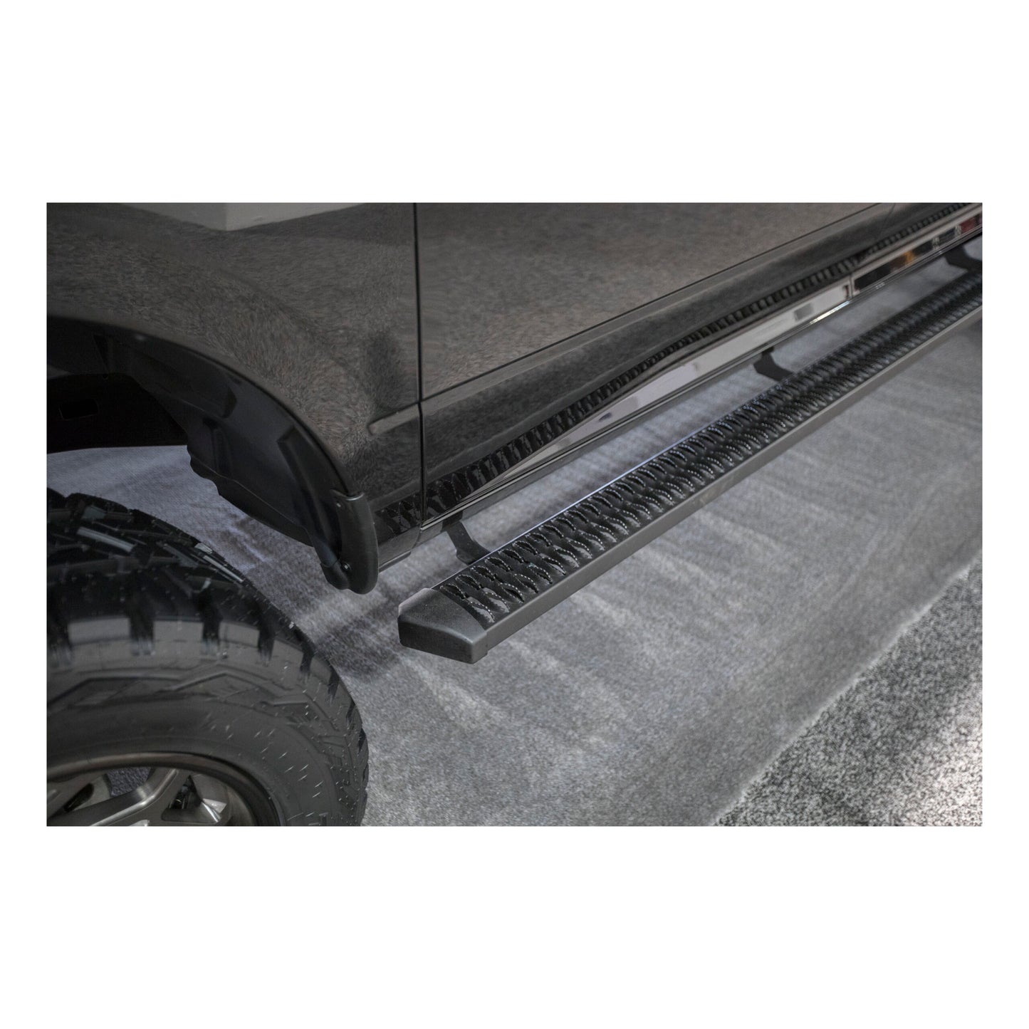 Luverne Grip Step 7" x 60" Black Aluminum Running Boards, Select Dodge, Ram