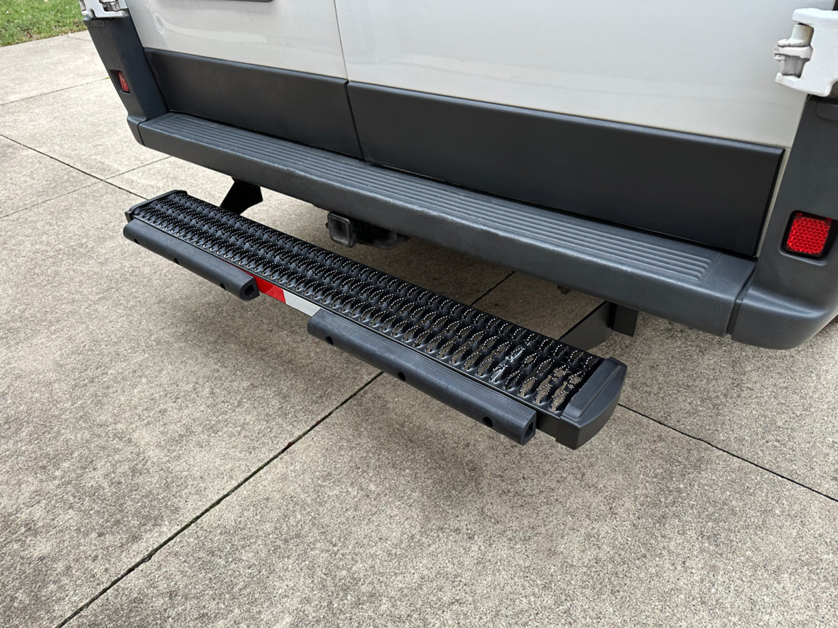 Luverne Grip Step 7" x 54" Black Aluminum Rear Step Fleet Kit, Select Ram ProMaster
