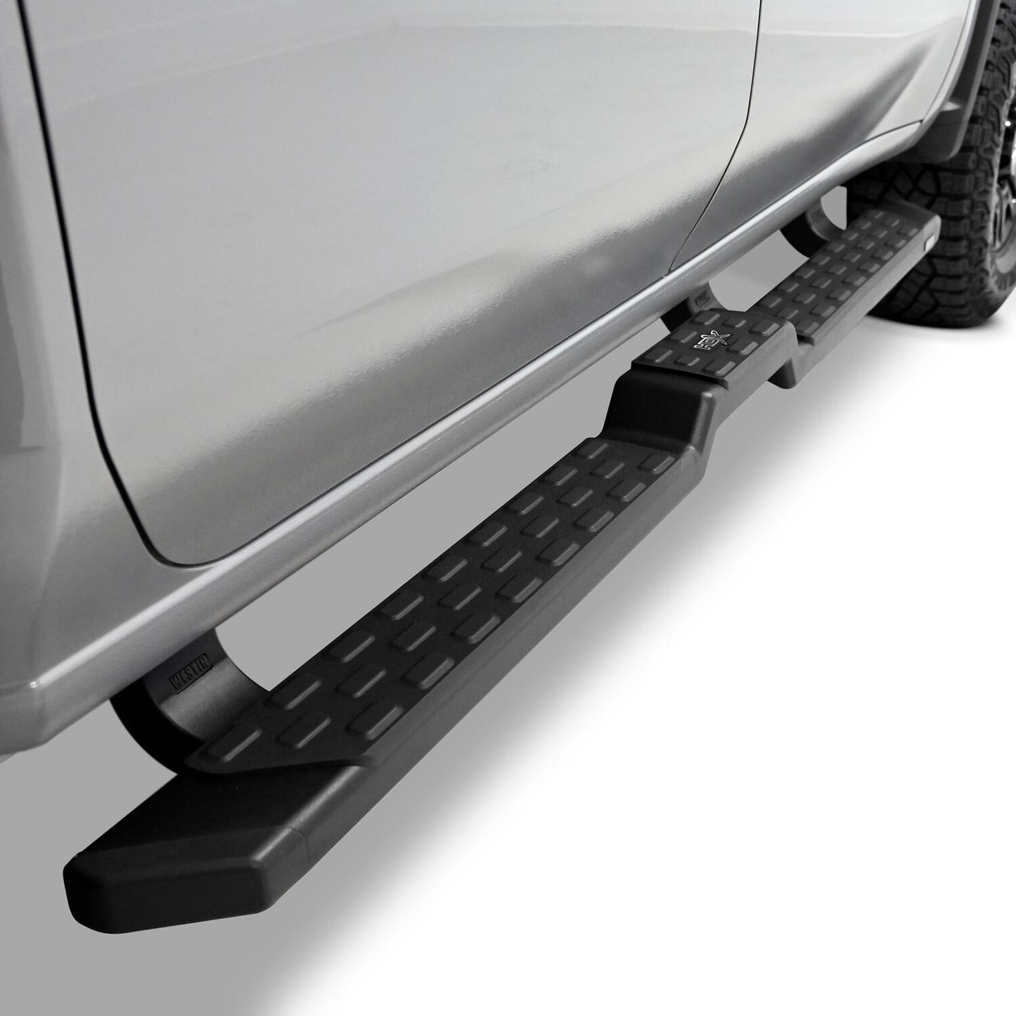 Westin HDX Running Boards for Chevrolet Silverado / GMC Sierra trucks (2019-2026) - 55-34135