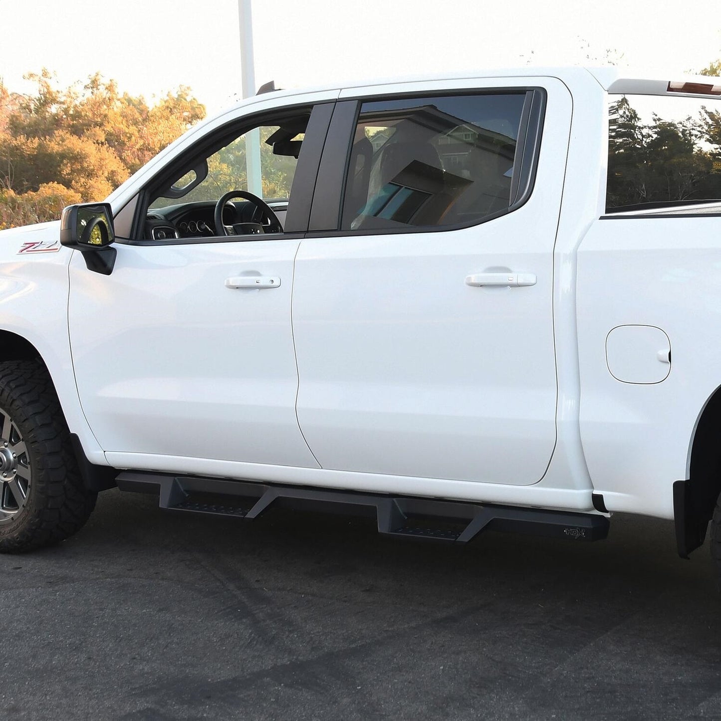 Westin HDX Drop Nerf Step Bars for Chevrolet Silverado / GMC Sierra trucks (2019-2026) - 56-14135