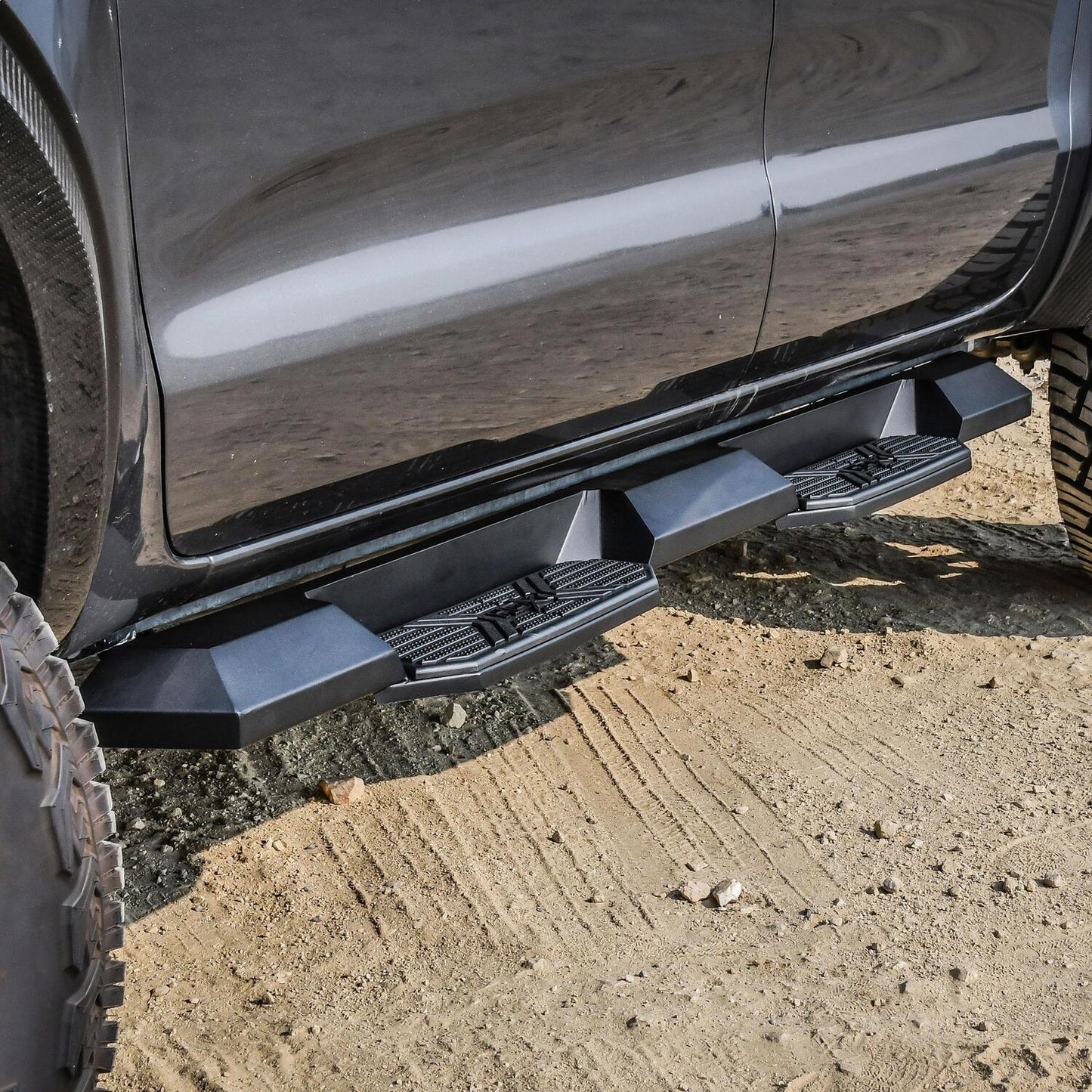 Westin HDX Xtreme Nerf Step Bars for Ford Ranger (2019-2026) - 56-24155